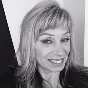 Meet your Posher, Cindy